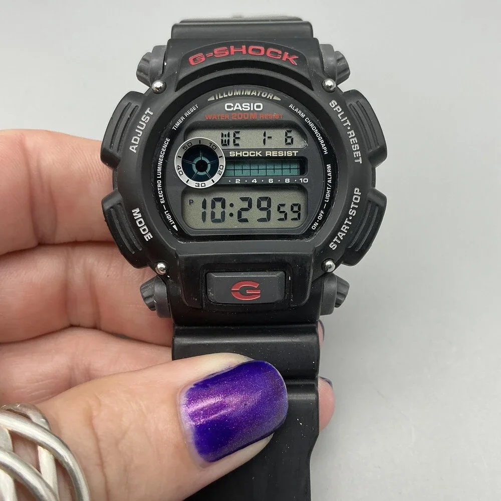 Casio G-Shock 3232 DW-9052 Mens Watch 44mm Black Digital Light New Battery